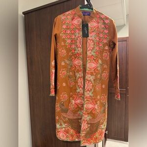 Brand new jacket style shalwar kameez, sana Safinaz